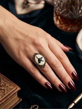 🐦‍⬛ Bronze Bird Cameo Ring in Black and White 💍 Adjustable